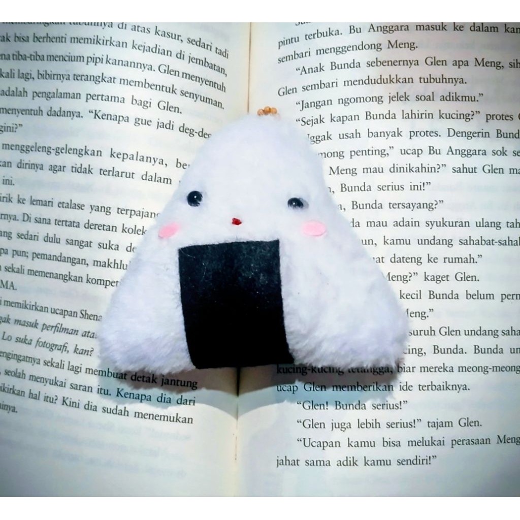 Mochi Onigiri Plush Charm Boneka Mini Onigiri Lucu | Plushie Jepang Kawaii | Gantungan Tas Imut Aest