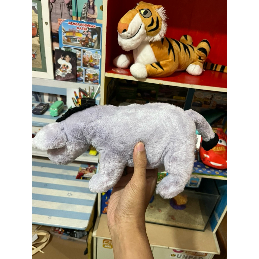 boneka eeyore classic pooh gund