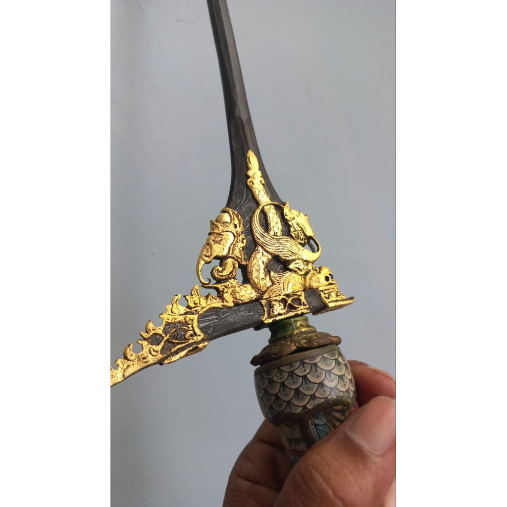 Keris Kinatah LarMongga Naga