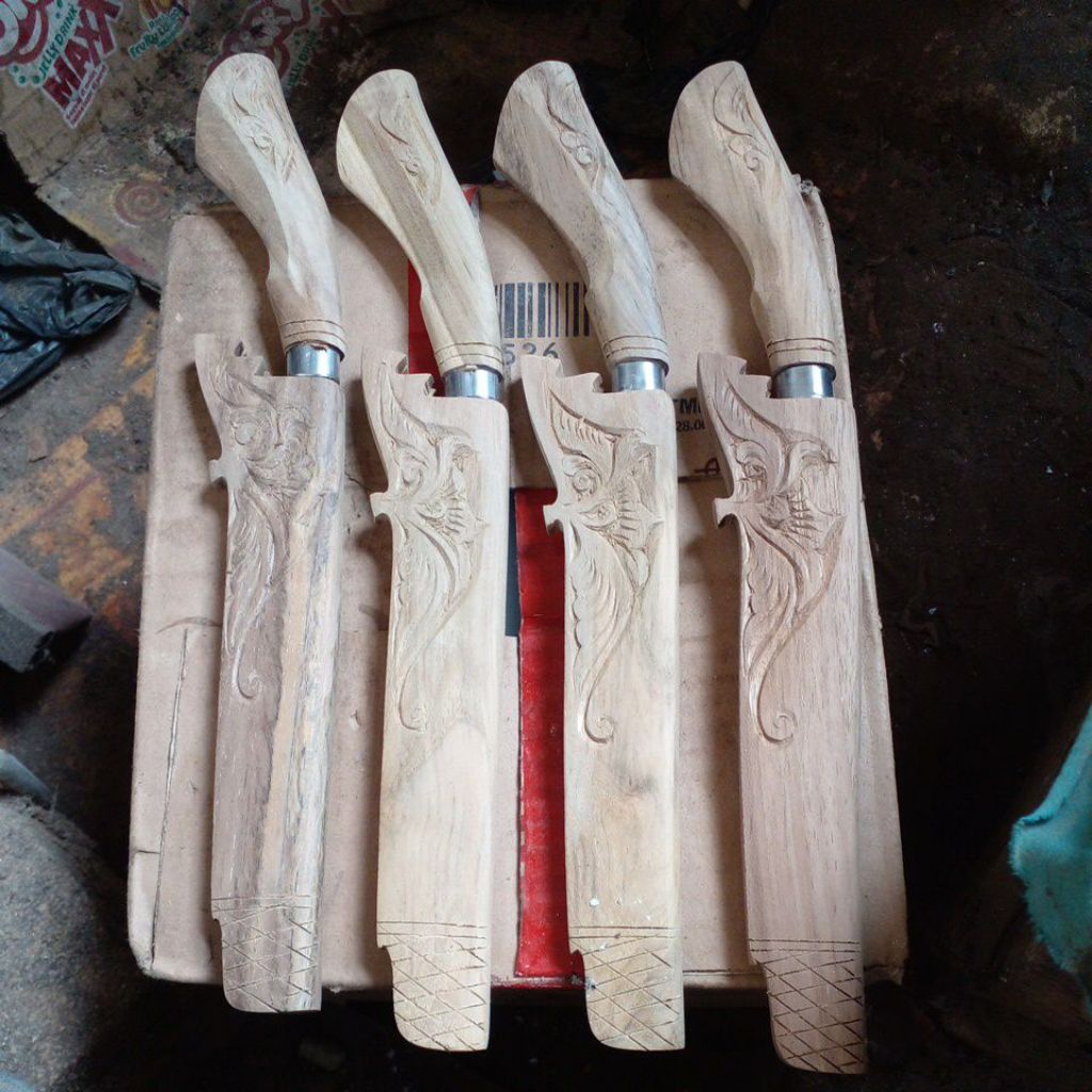 gagang dan serangka pisau