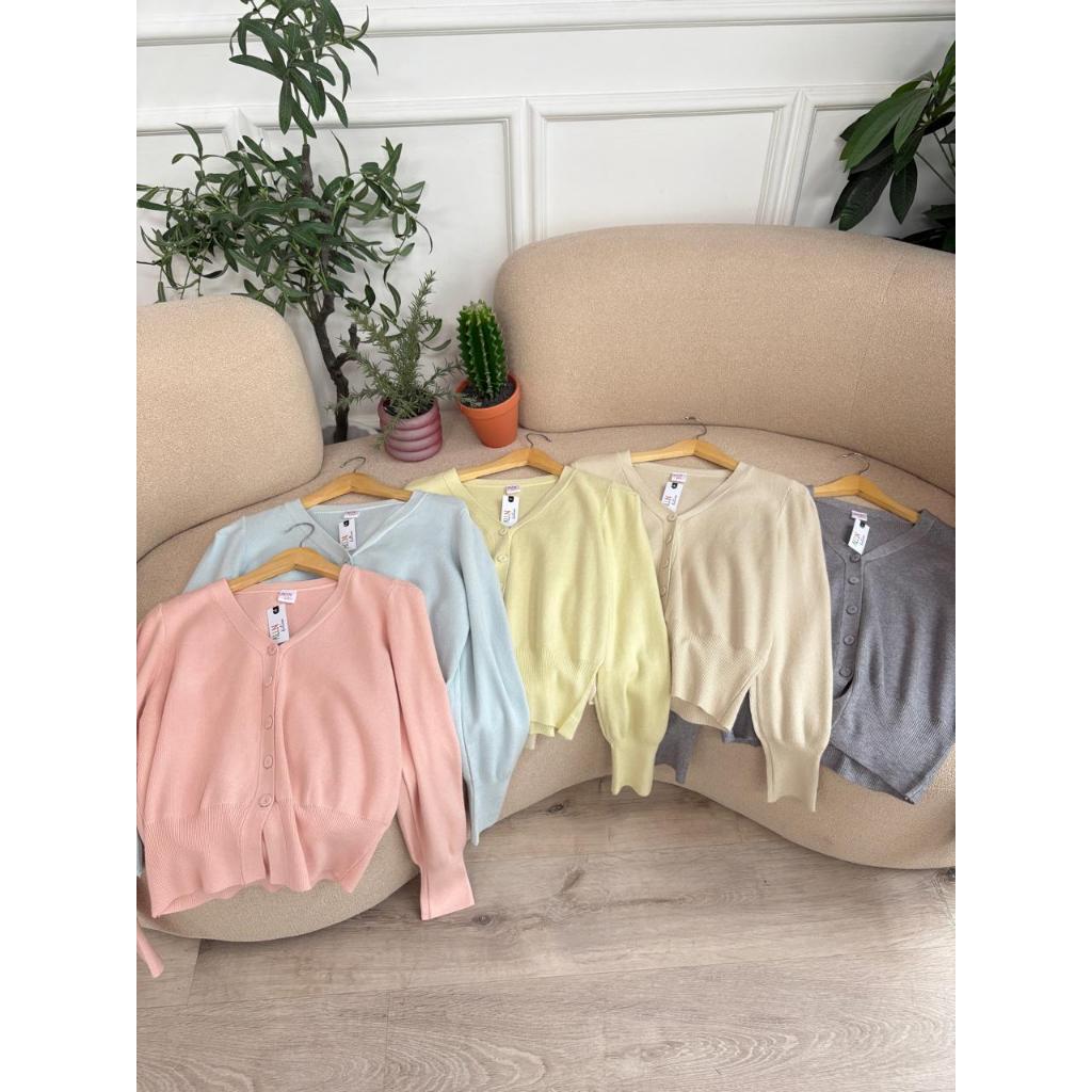 Tira Cardigan Rajut Polos