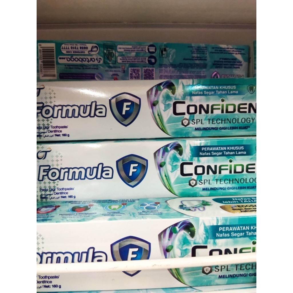 PASTA GIGI FORMULA CONFIDENT 160 GR