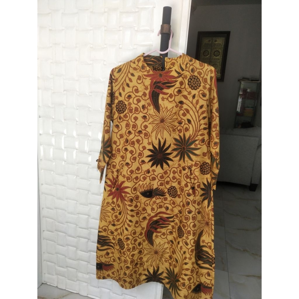 preloved batik midi dress