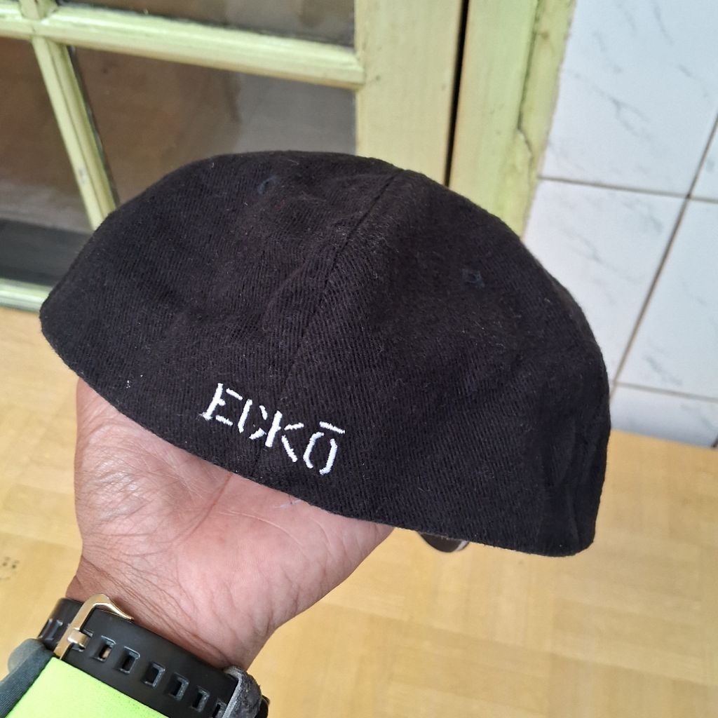 topi ecko original