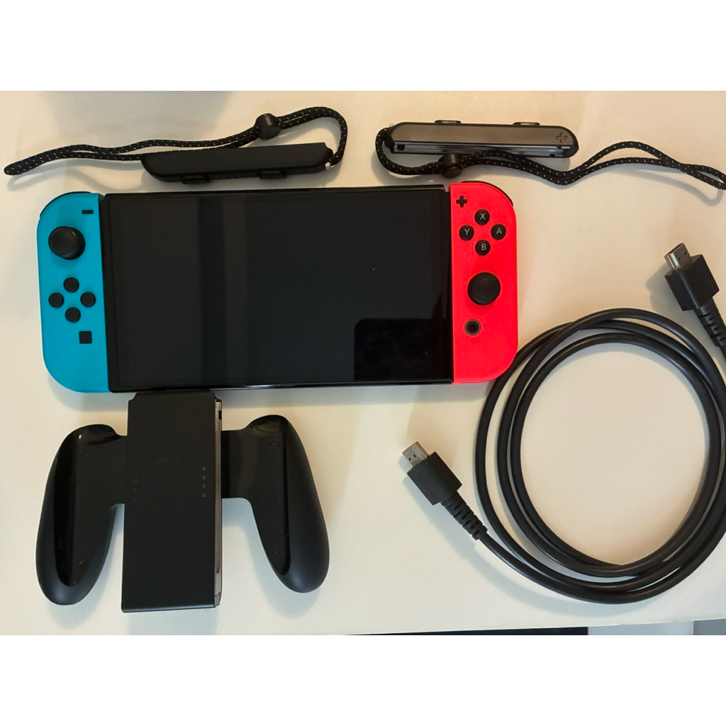 Nintendo Switch OLED *BEKAS* Fullset Tanpa Dus - Pembelian Tahun 2025 - Warna Neon - Used