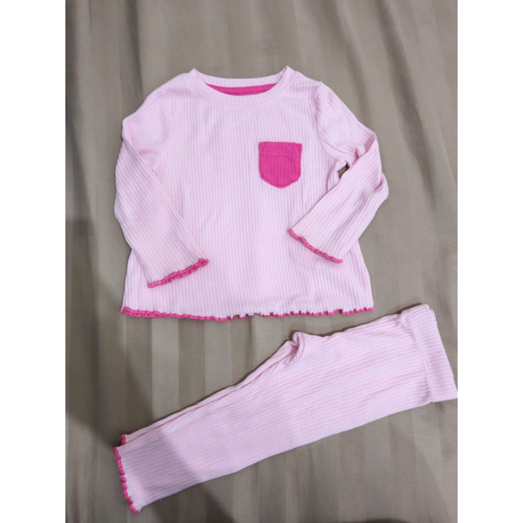 preloved setelan baby cnj 3-6m