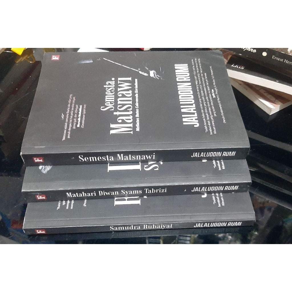 PAKET 3 BUKU RUMI