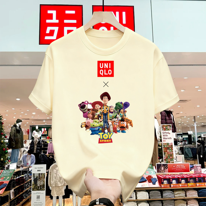 Kaos UNIQLO Toy Story Original Style Pria Wanita Bahan Premium Nyaman Dipakai