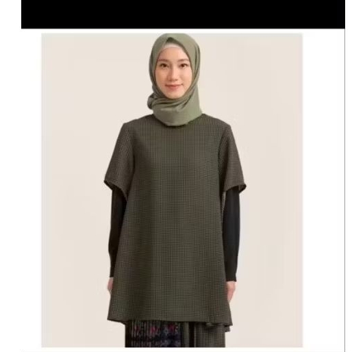 Preloved Kamiidea - Astera Top Size M