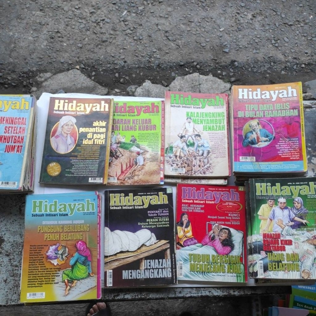 MAJALAH ISLAM HIDAYAH EDISI HAMPIR URUT