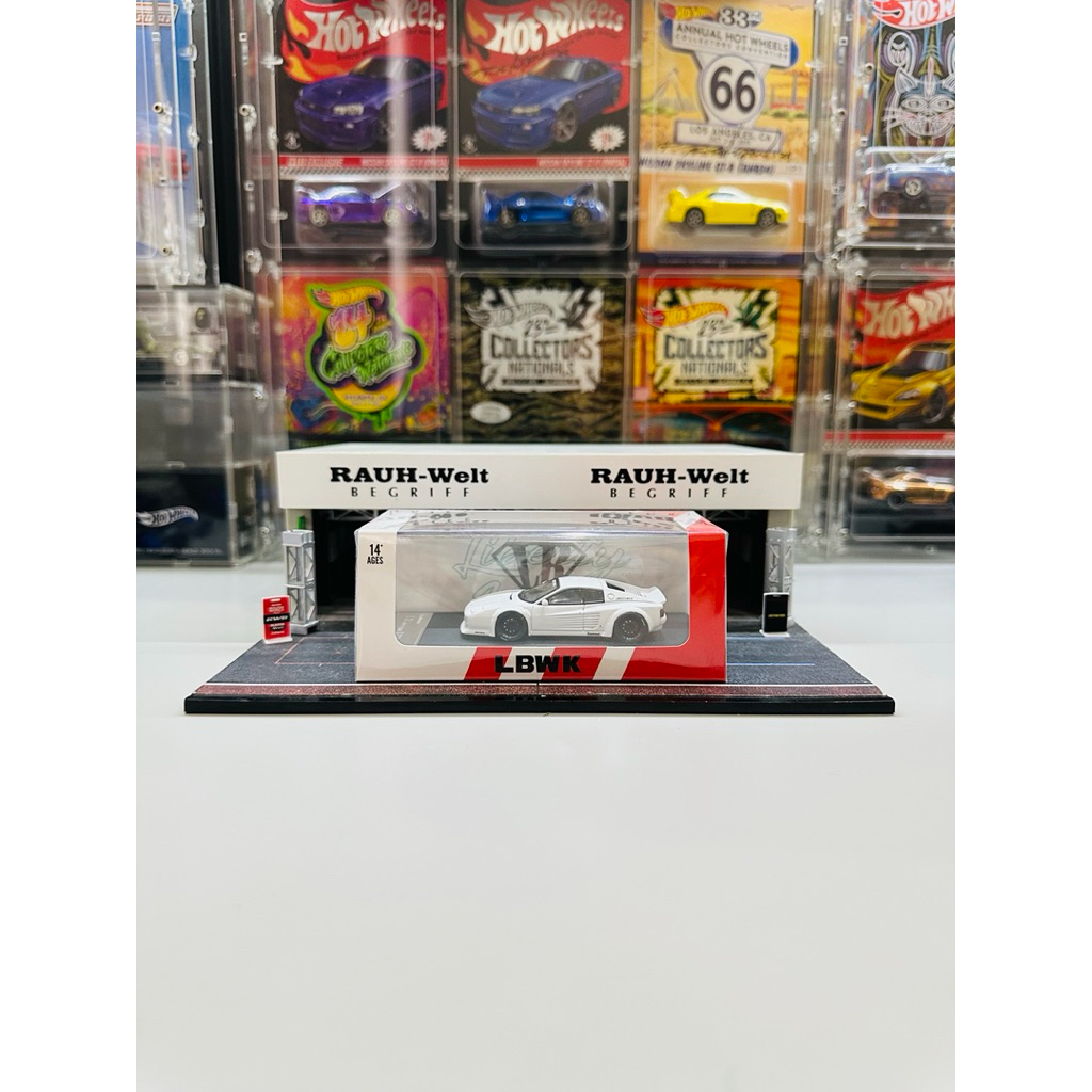 Star Model 1:64 LB Works Ferrari 512TR Testarossa White