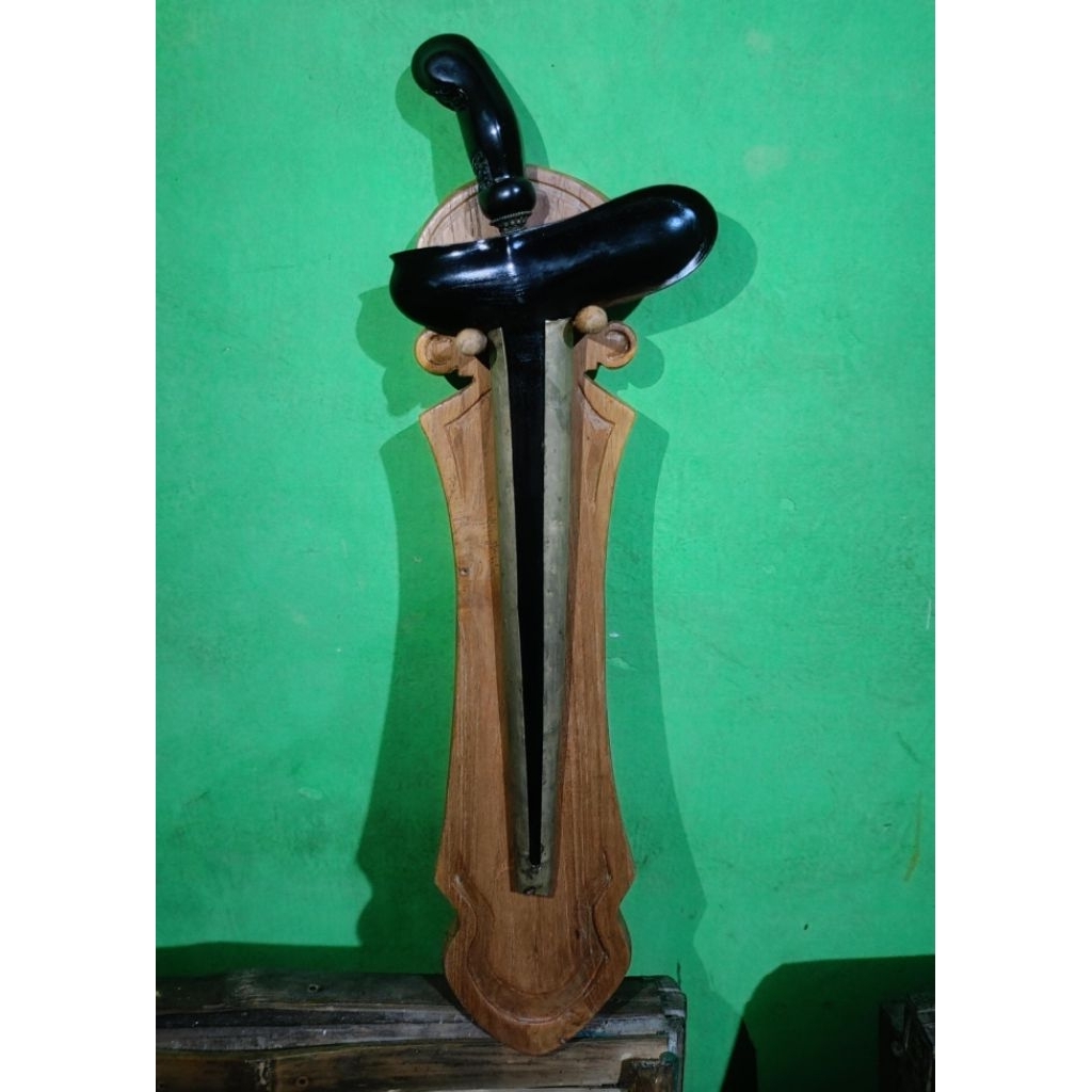 BLAWONG KERIS tempel dinding