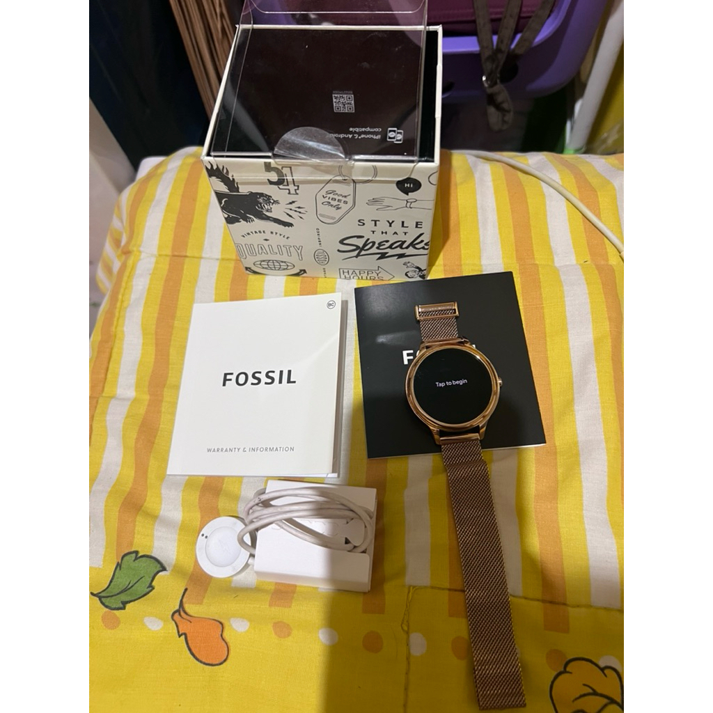 Smartwatch Fossil Gen 5e strap gold