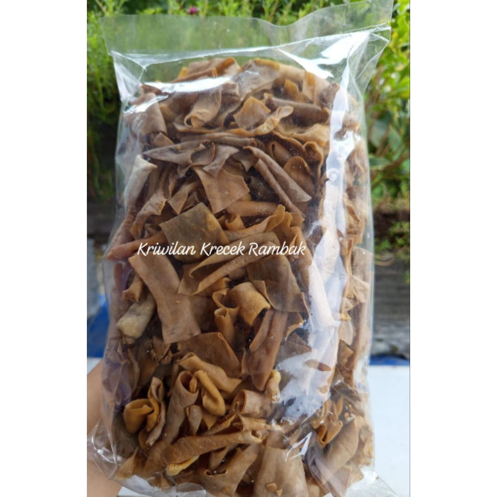 kriwilan kerupuk rambak/krecek menteh berat 400-500 gram