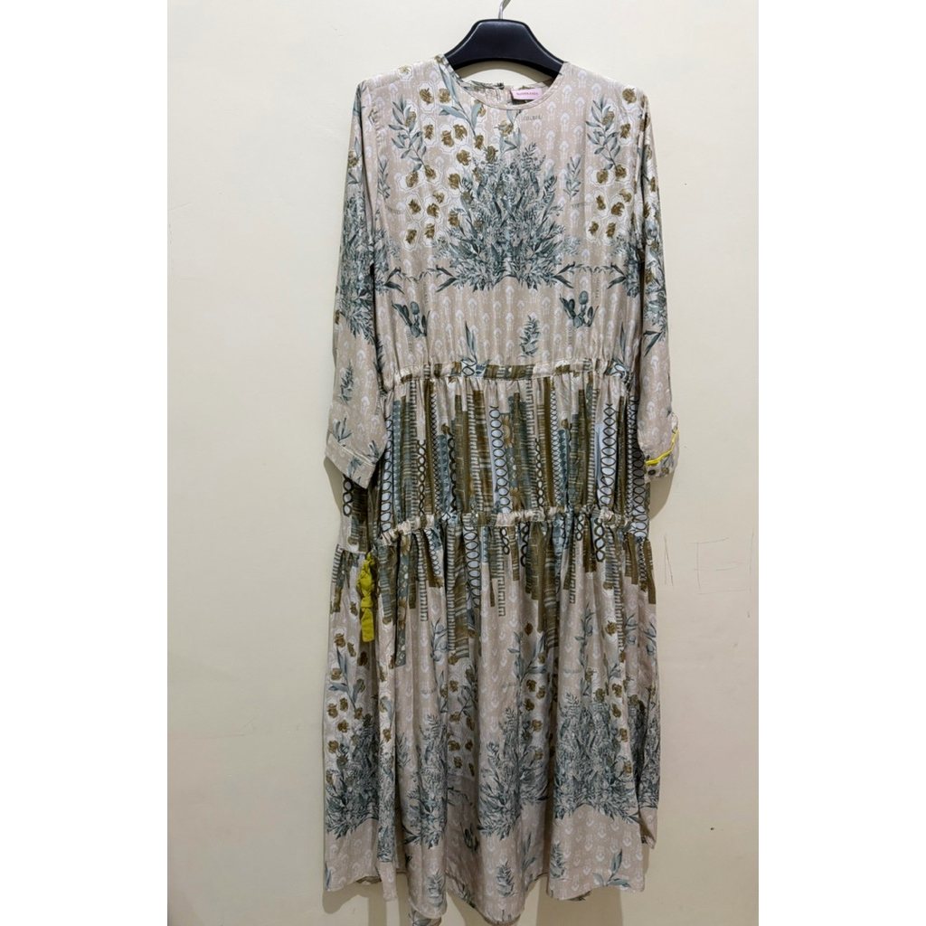 PRELOVED DRESS RIA MIRANDA XL