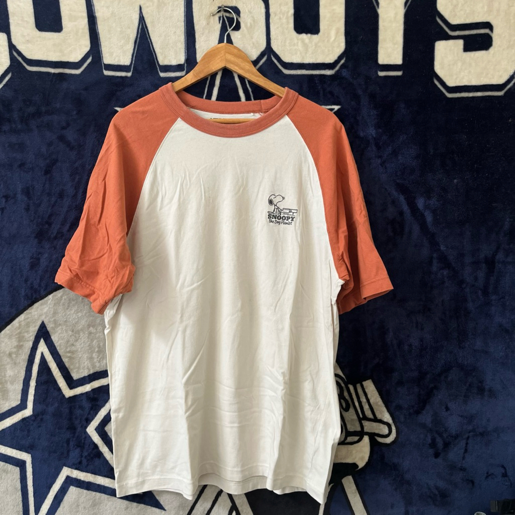 Kaos Uniqlo X Peanuts Snoopy