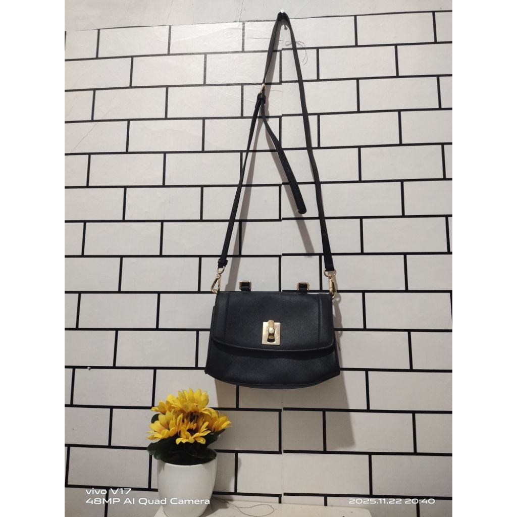 tas les catino prelov warna hitam