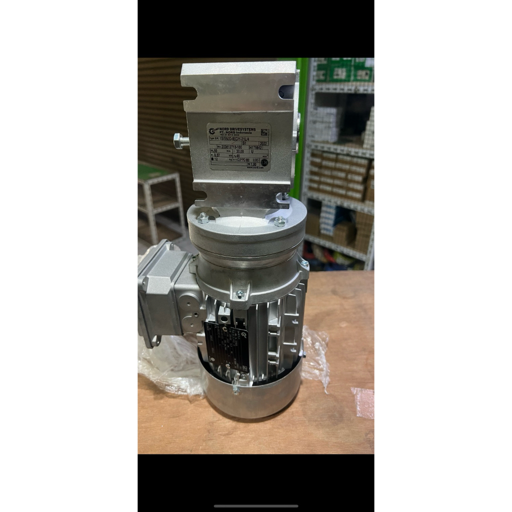GEAR MOTOR NORD DRIVESYSTEMS SK71L/4 SK1SIS50D-IEC71-71L/4 ORIGINAL ASLI