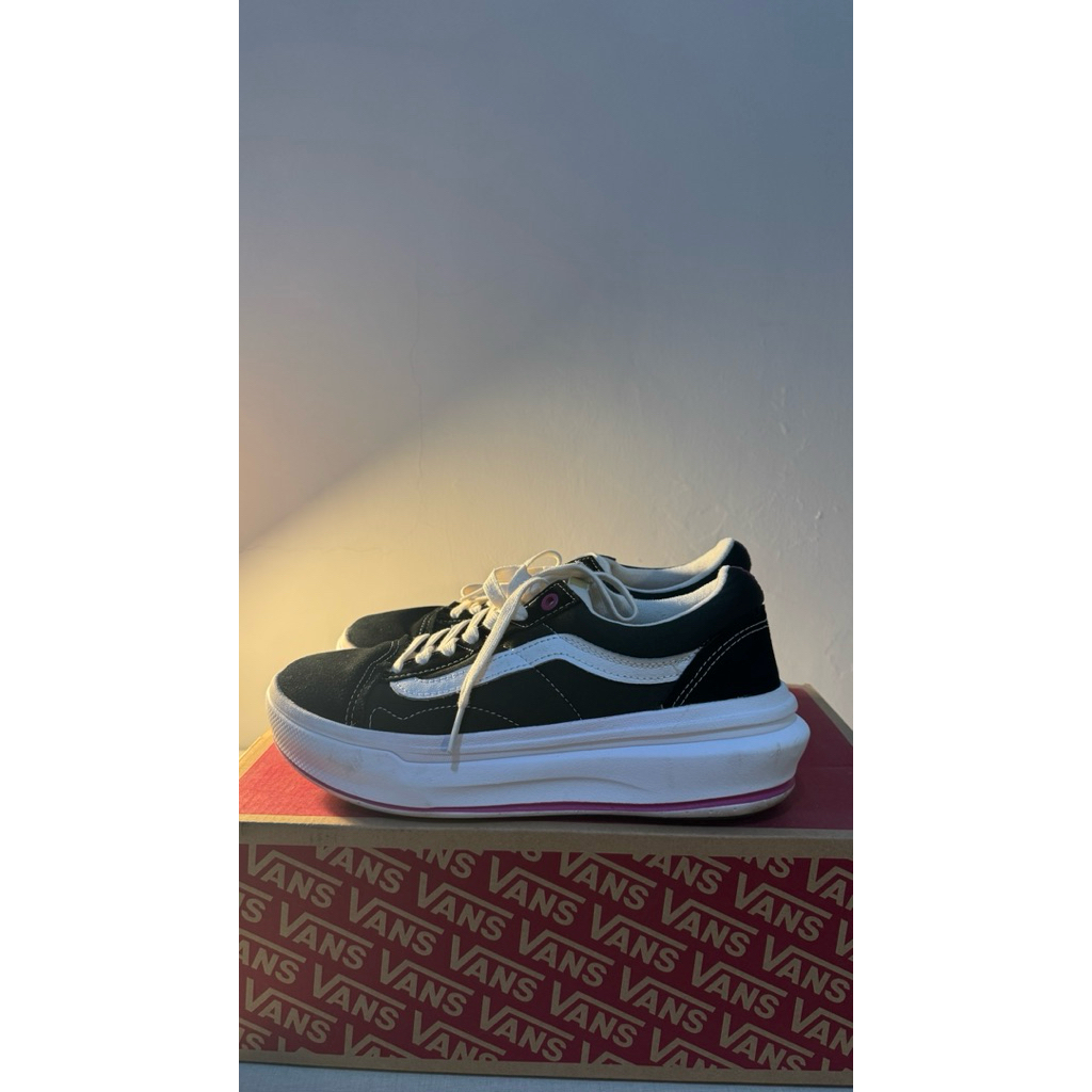 Preloved Vans Old Skool Black