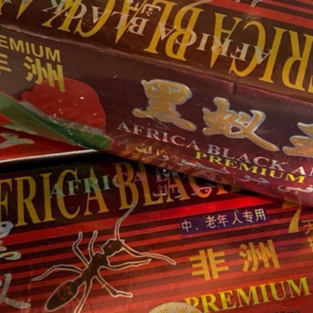 Mainan  semut isi 15 premium