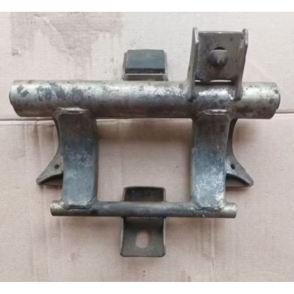 ayunan/mounting sasis Scoopy fi beat fi Vario 110 fi kode k25 original second copotan