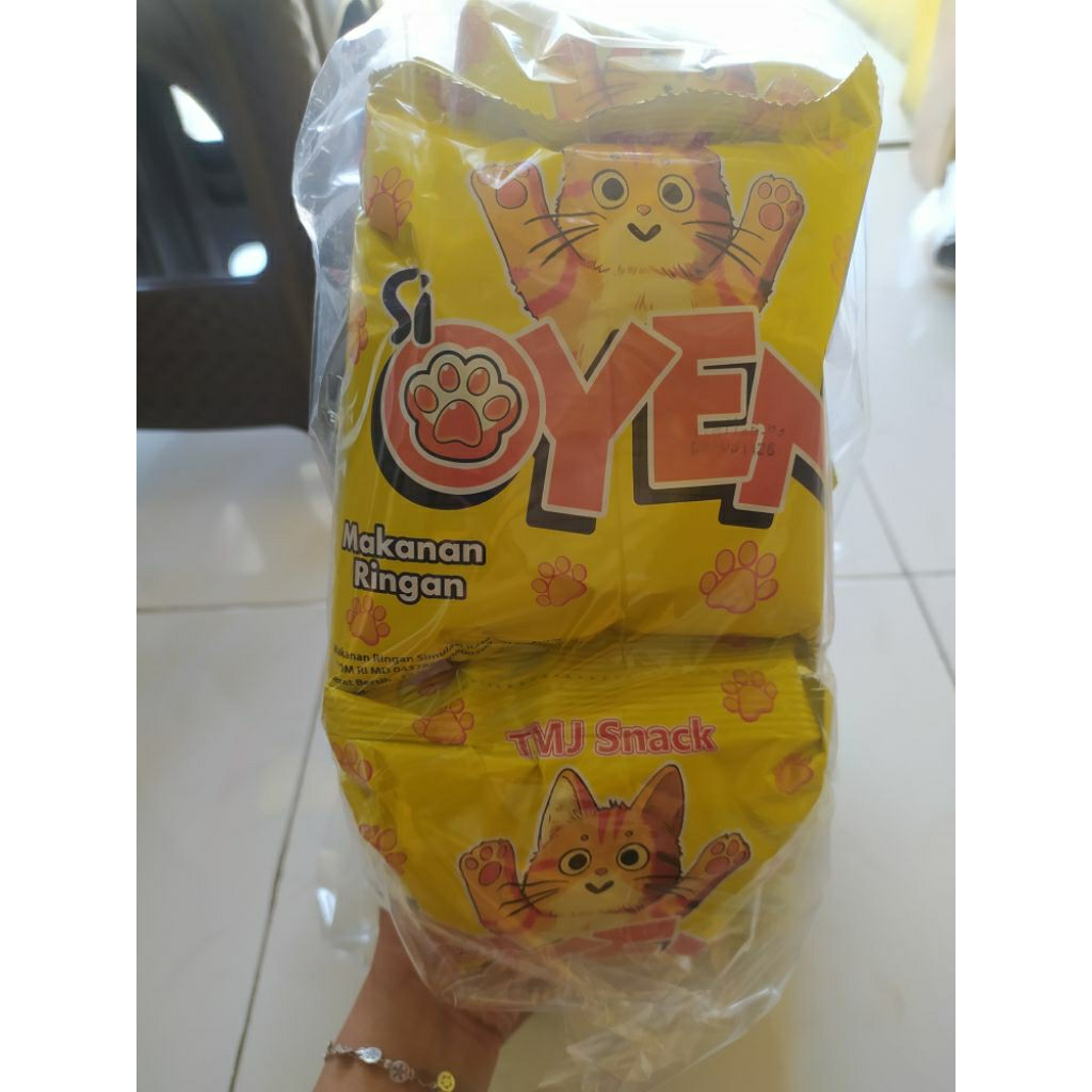 1 dus chiki si oyen, panser, zaky , sotoku isi ciki 1dus 40pcs ciki berhadiah ciki murah TMJ