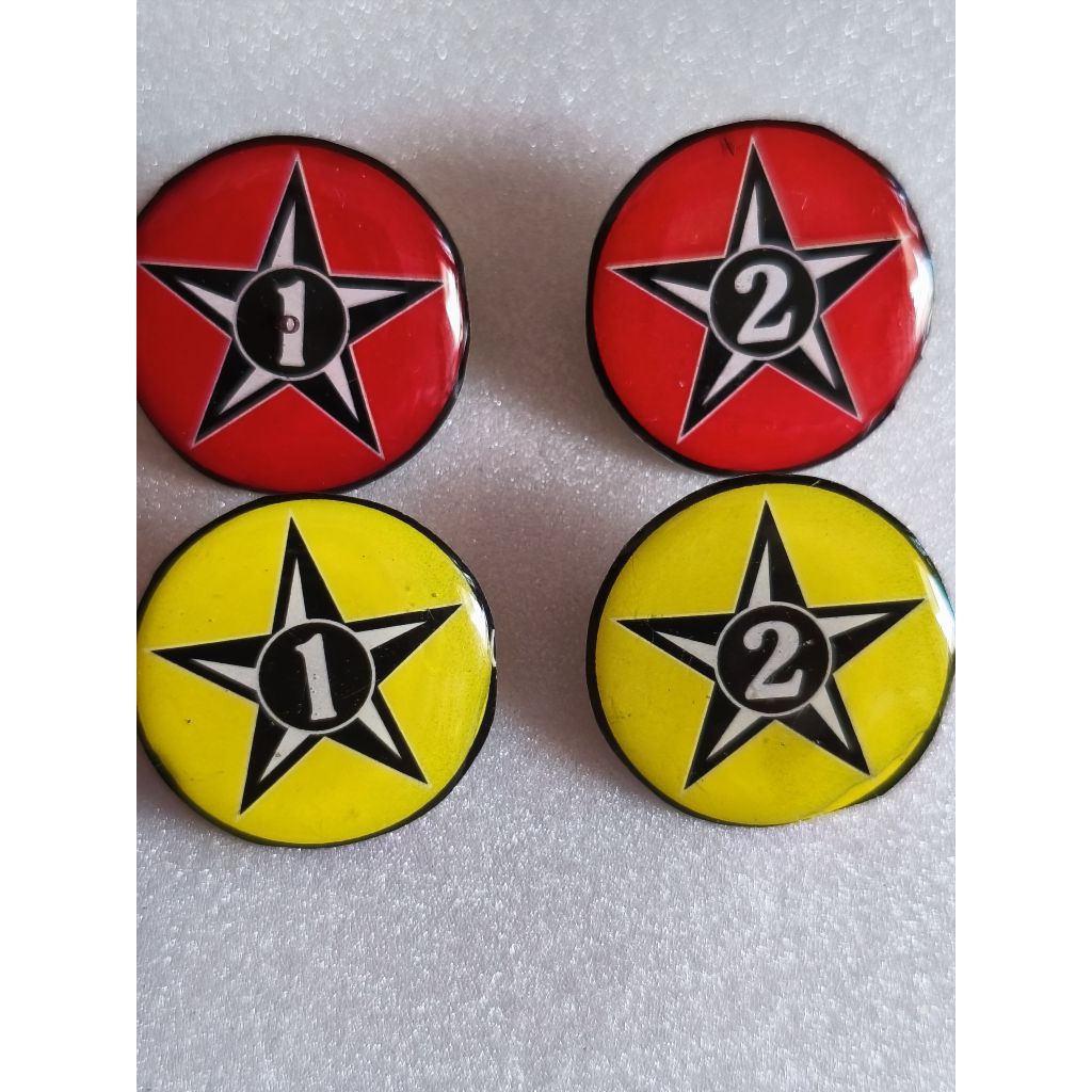 pin bintang tahunan