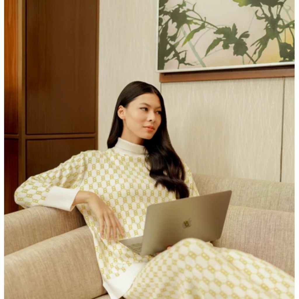 Signature Monogram Comfy Pants Buttonscarves