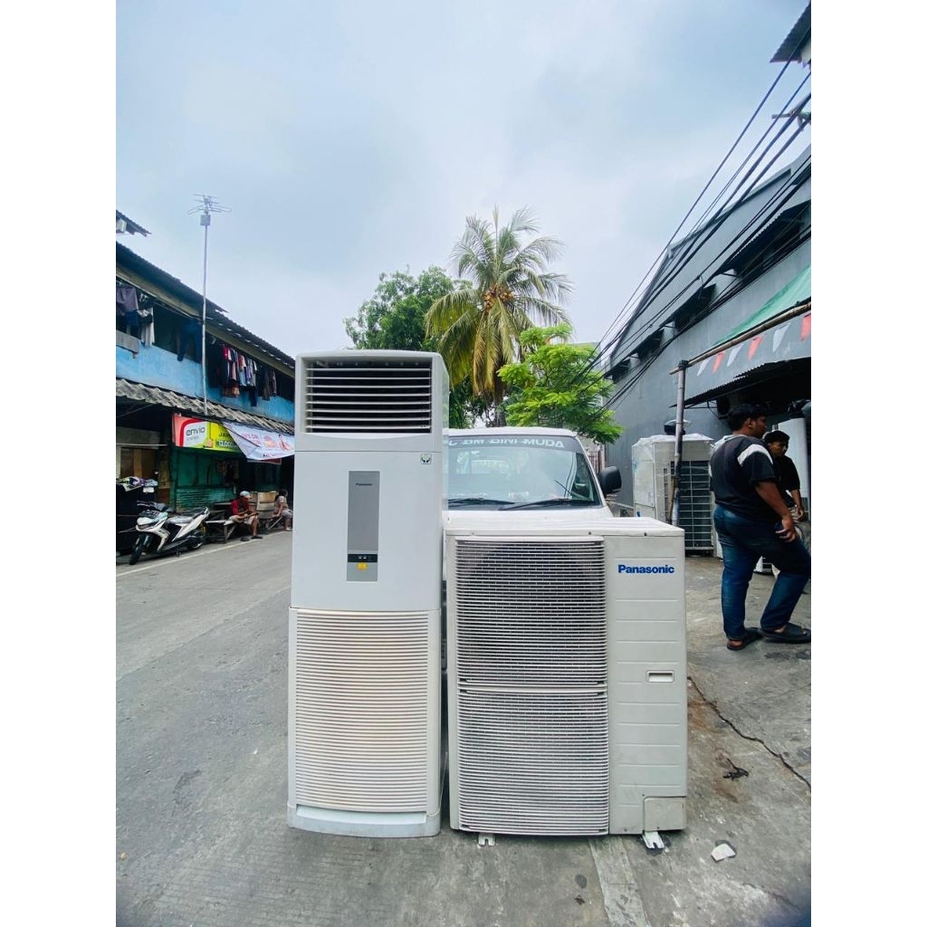 AC Standing Floor Panasonic 5 PK R 22 second