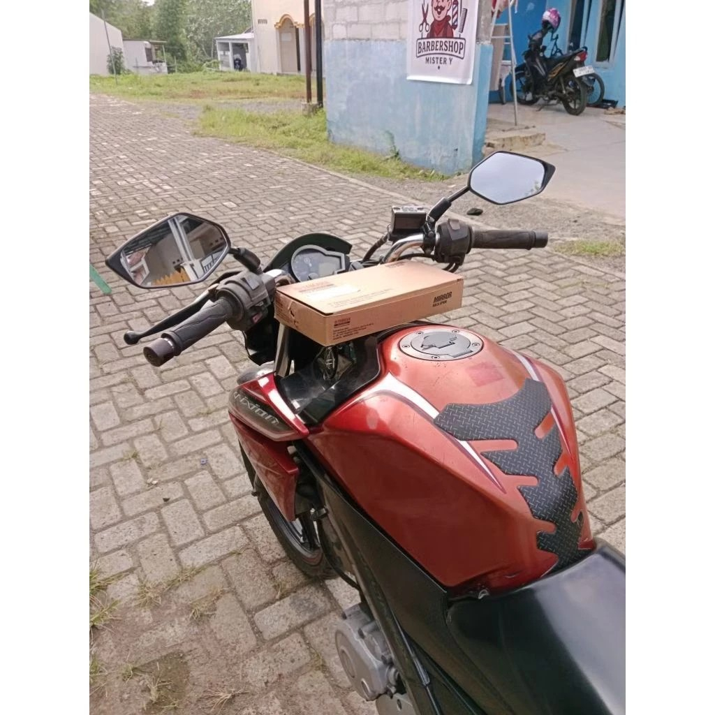 Spion Yamaha 2DP Bubut Pendek 2DP original Spion Aerox modif Spion custom motor Yamaha