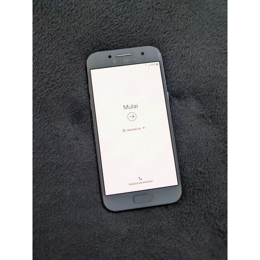 SAMSUNG A3 2017 SECOND