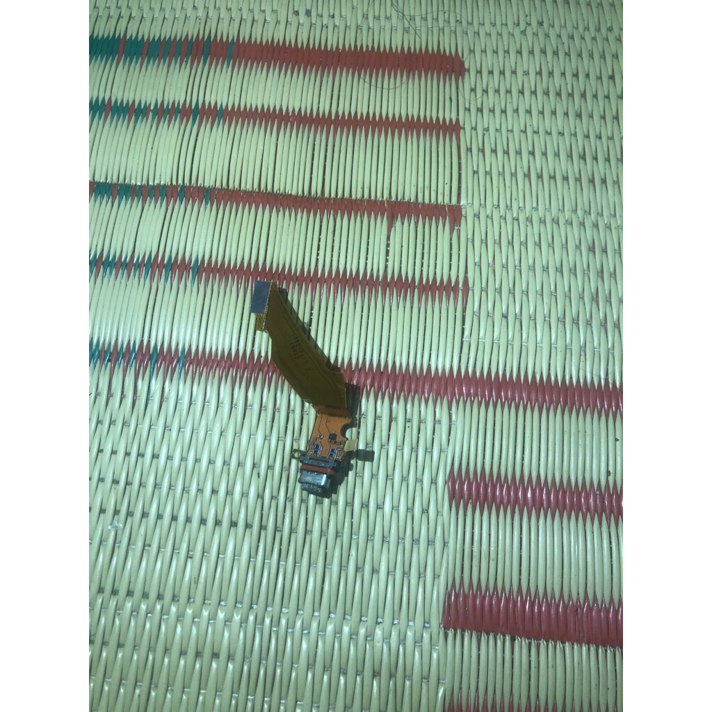 Fleksibel Chagrger Sony xperia XZ3