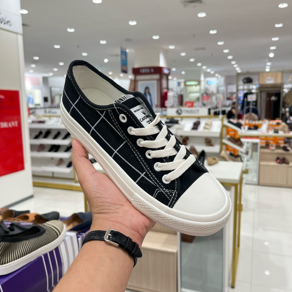 cardinal sneakers wanita