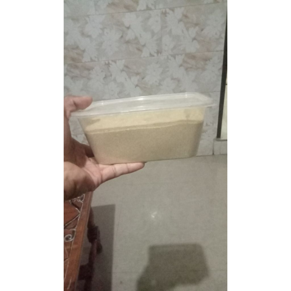 premix ayam petelur buat bikin telur oranye