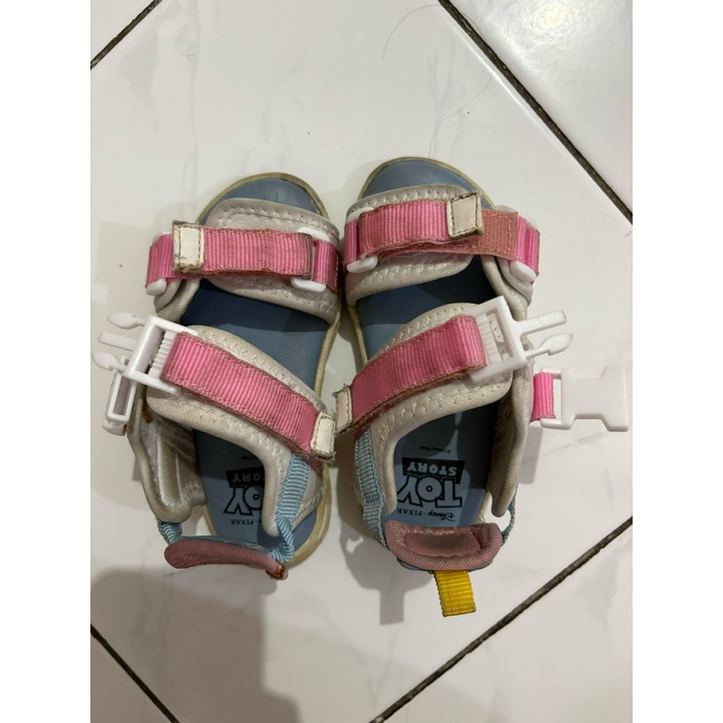 (PRELOVED) Sepatu OHAYOU KIYO Anak Perempuan