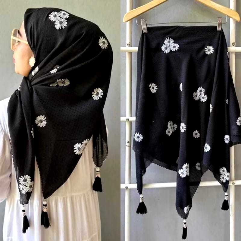 Hijab Tassel Bunga Daisy Bella Square Nyaman || Jilbab Motif Bunga Daisy Adem Gampang Bentuk