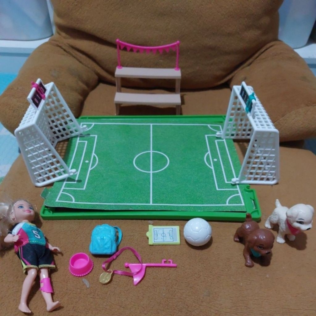 Barbie Playset Chelsea Soccer Preloved