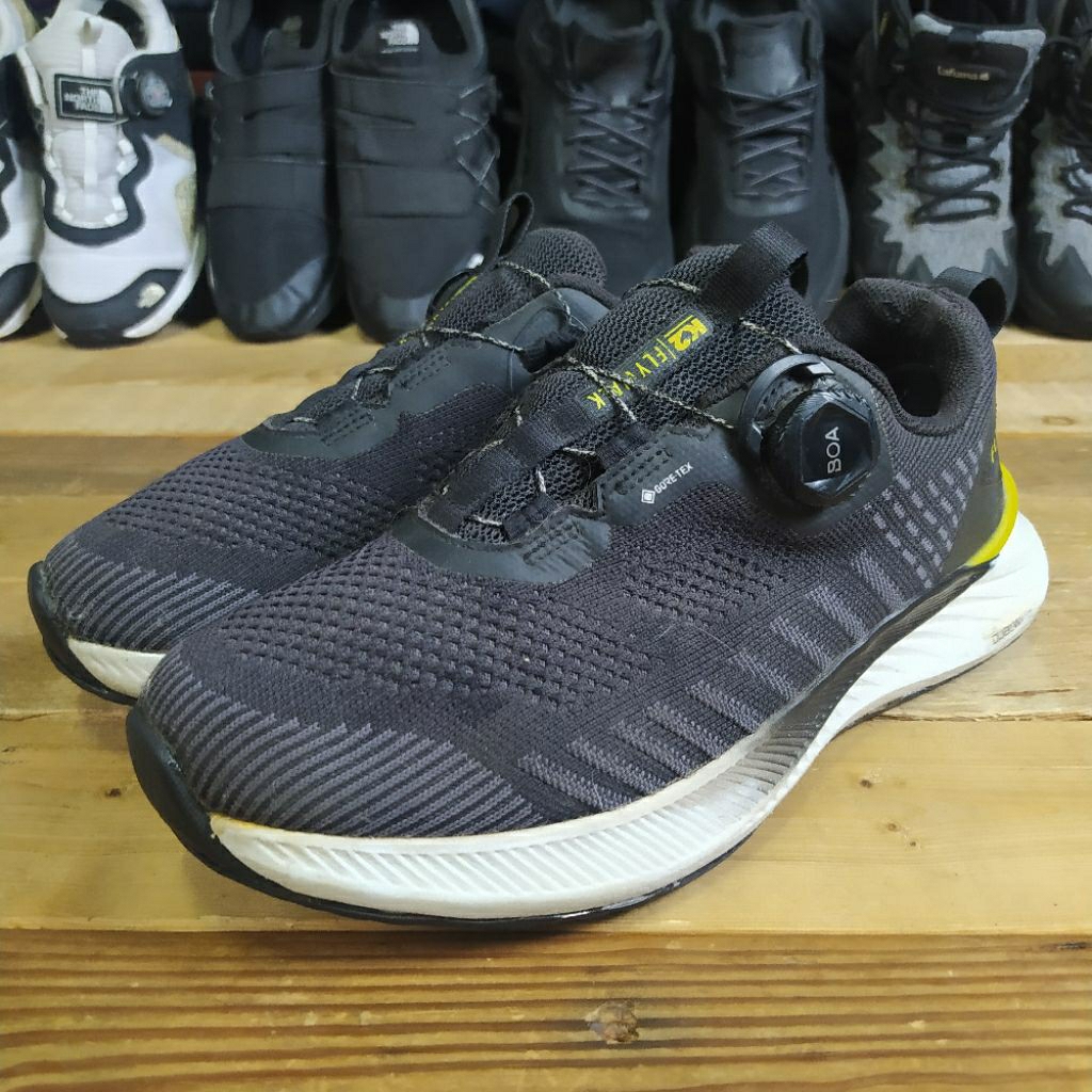 Sepatu Outdoor K-2 Goretex size 42