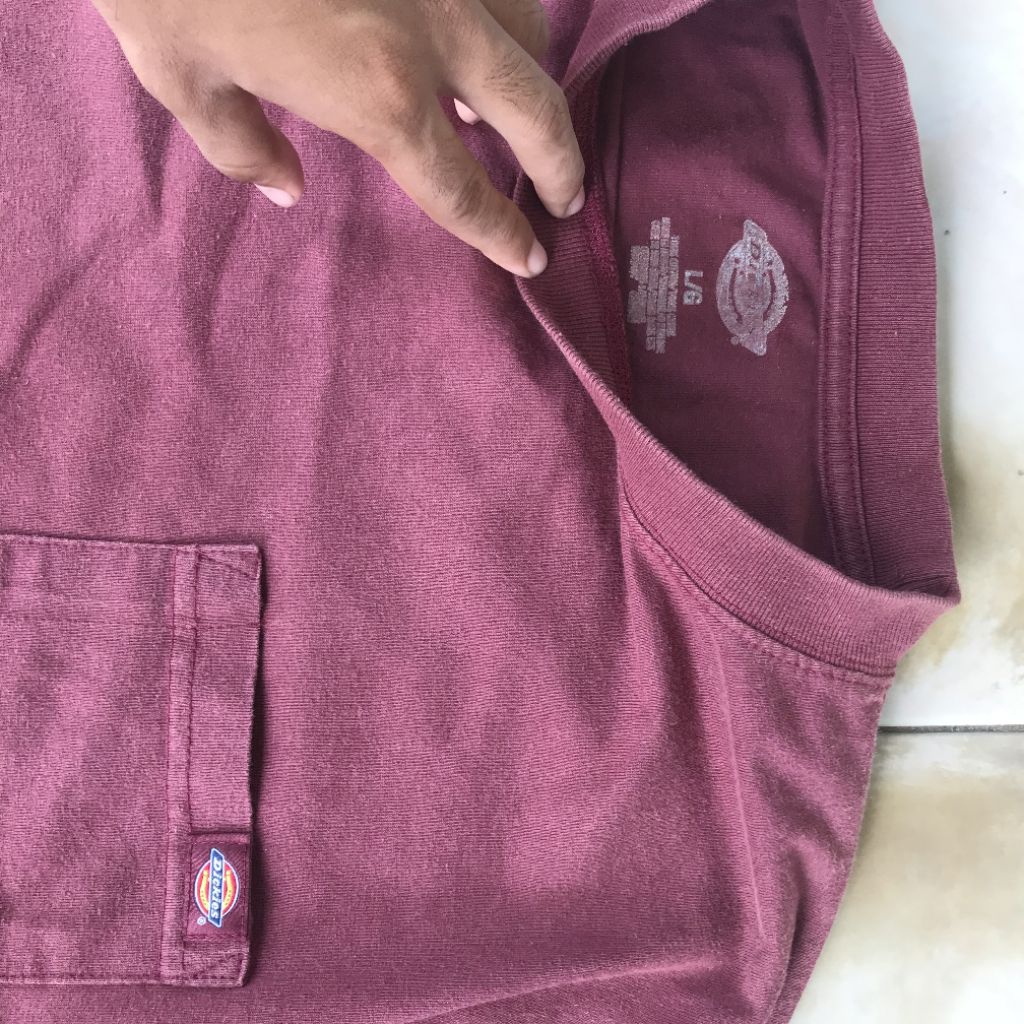 KAOS LENGAN PANJANG POCKET DICKIES BOXY