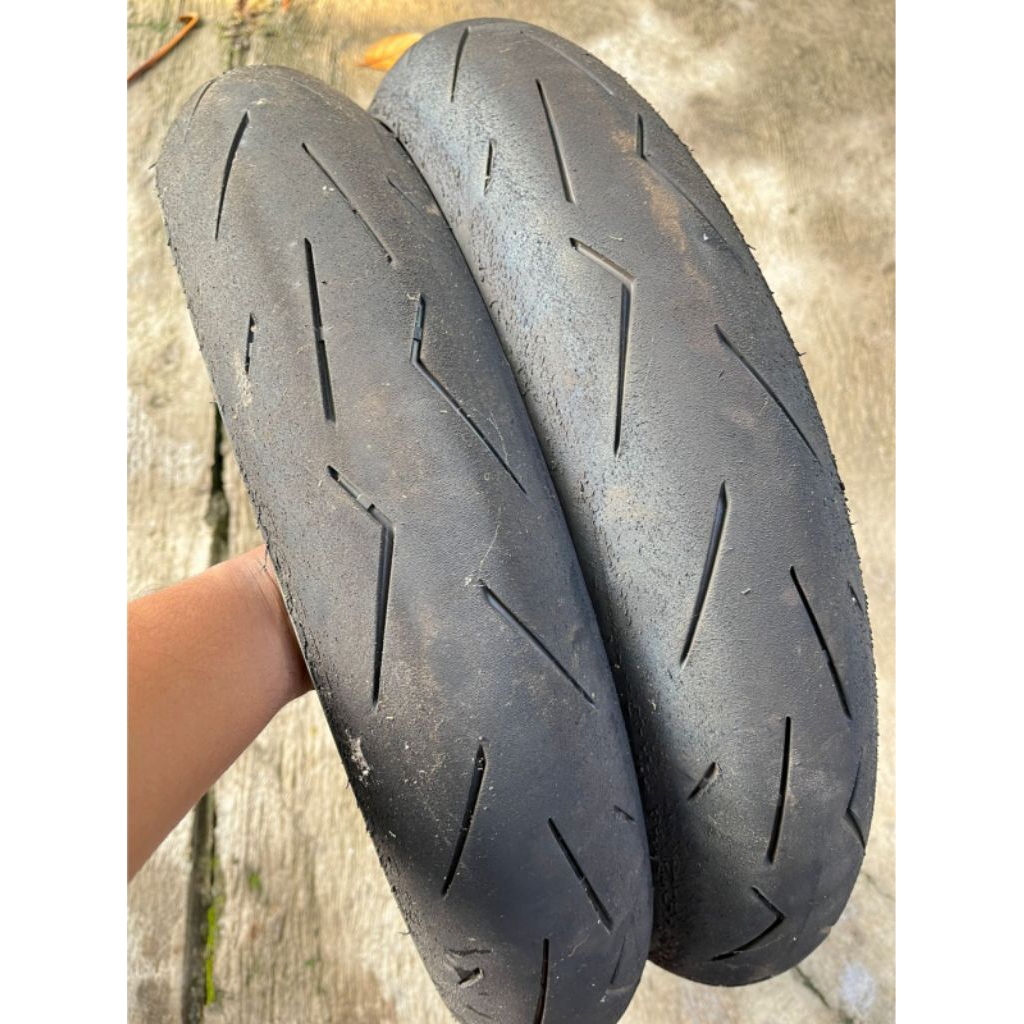 Ban bekas balap Pirelli DRC 110/70-17
