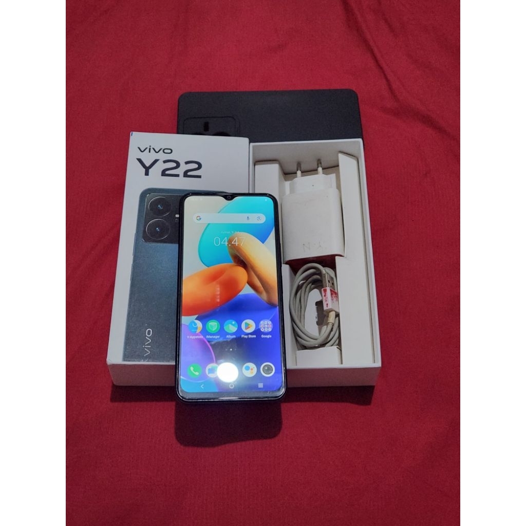 Jual hp bekas Vivo y22 6/128 fullset original siap pakai