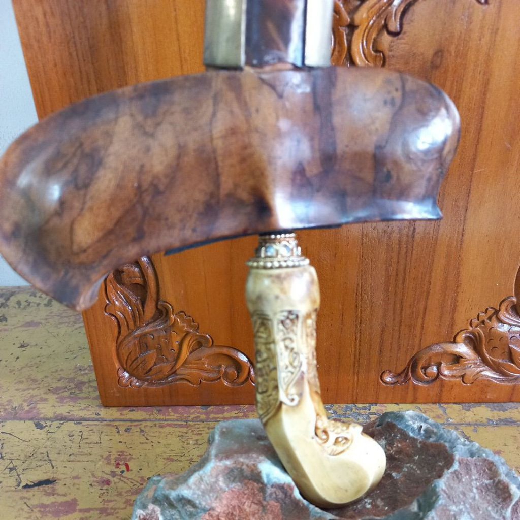 Keris junjung drajat