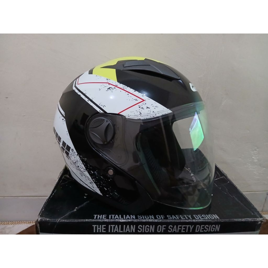 Helm GiVi original