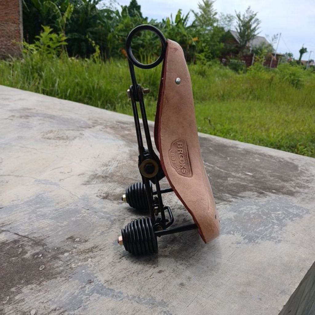 sadel sepeda onthel 28 kulit asli