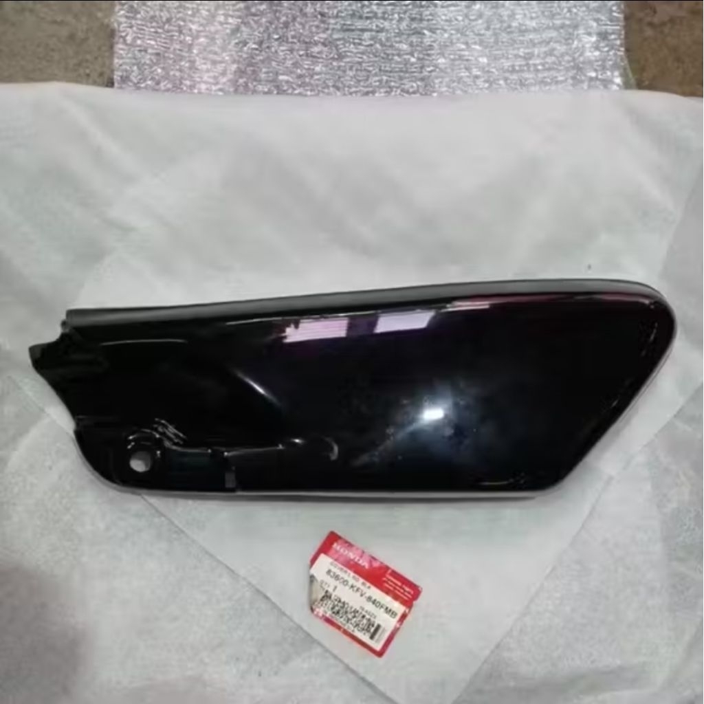 cover tutup bok aki honda astrea grand impresa legenda bagian kiri original baru AHM