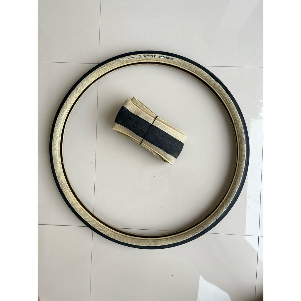 Vee Tire Gsport 700x40c Mint condition