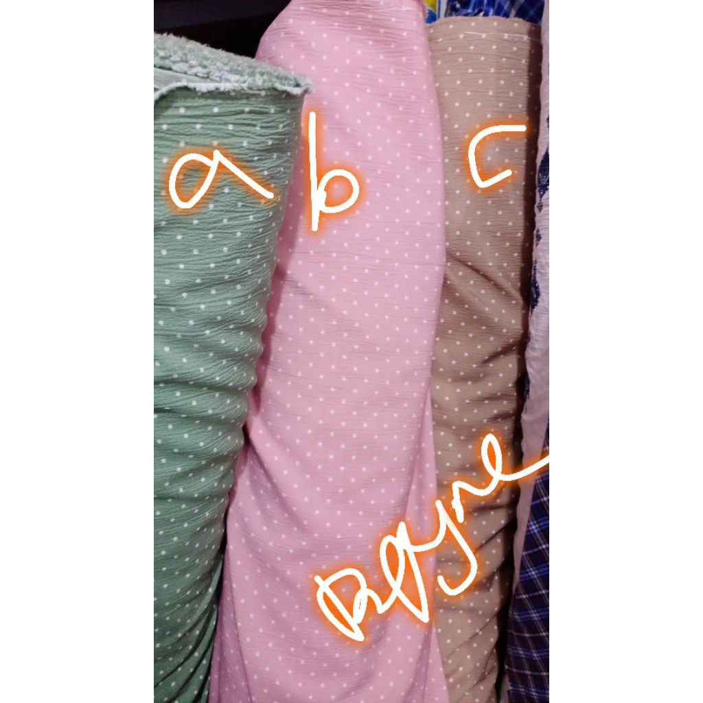 kain cringkle youryu motif polkadot kecil