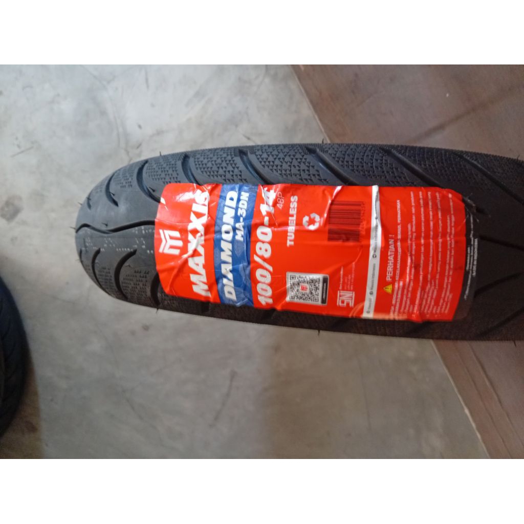 BAN TUBLESS MAXXIS 100/80 RING 14