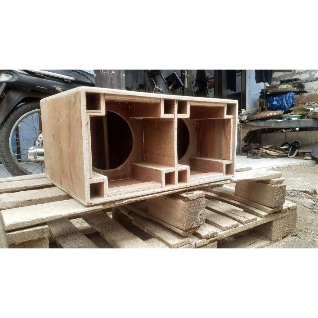 Box speaker planar 8 inch double bahan 12 mm semi Meranti - Fathul produktion