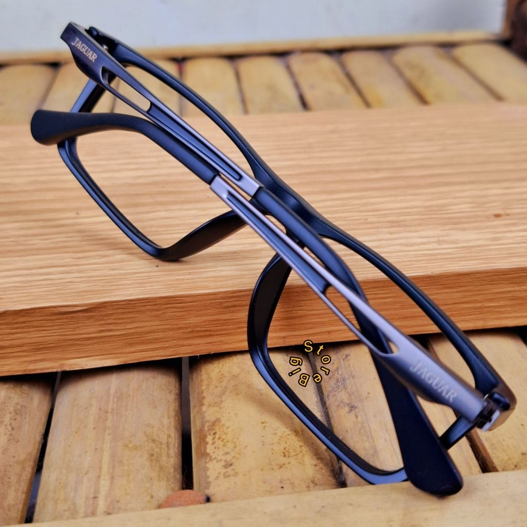 Kacamata Minus Tinggi Lensa Bluecromic Ditipisin Hi Index 1.67 No CoD